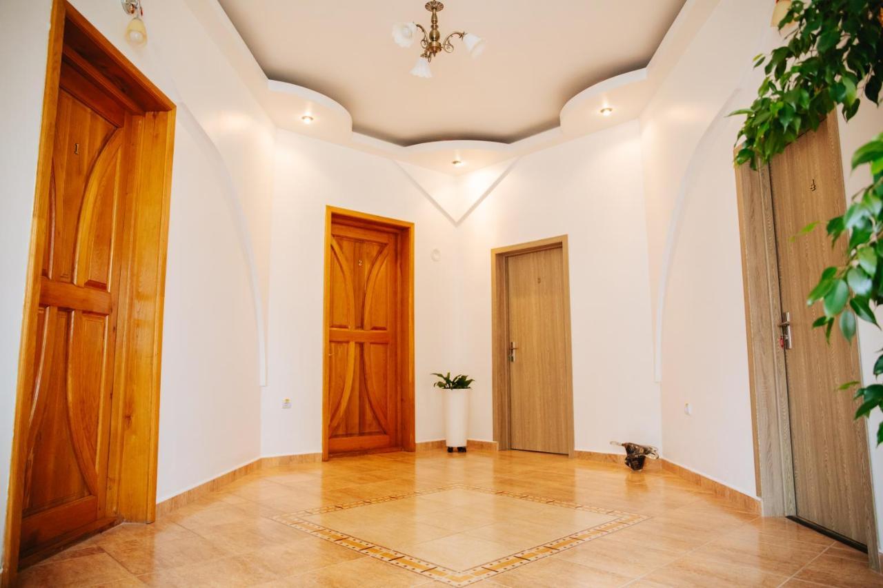Pensiunea Casa Cristal Târgu Jiu 외부 사진
