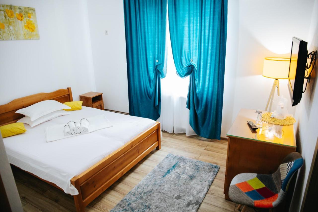 Pensiunea Casa Cristal Târgu Jiu 외부 사진
